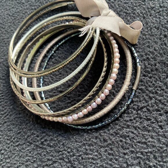 Costume Jewelry Bracelets, Set of 5 - Picture 4 of 5